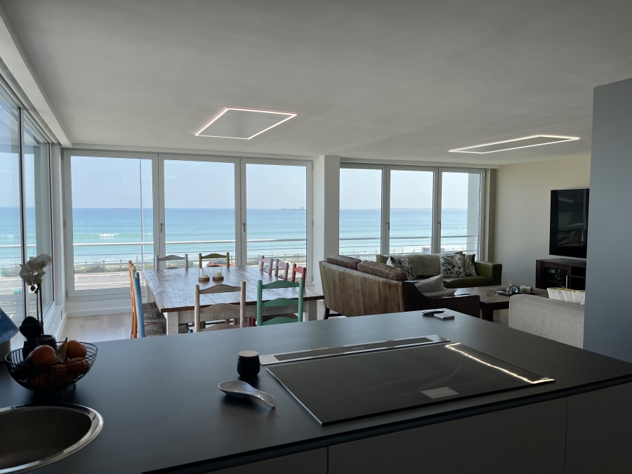 3 Bedroom Property for Sale in Beachfront Western Cape
